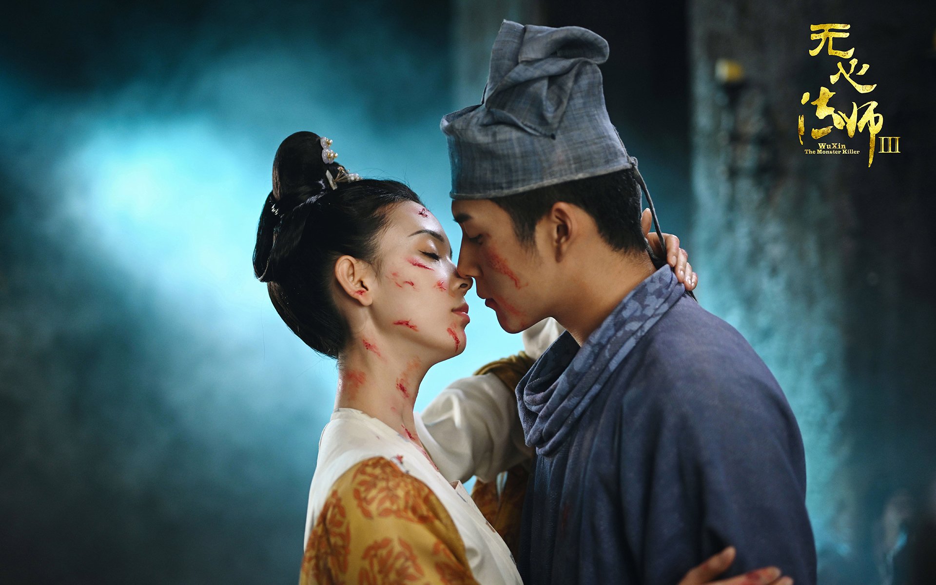 大连英博主场气氛火爆，球迷热情高涨，大连英雄室内足球场